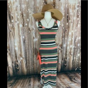 Beautiful Green Corral Strip Maxi Dress MEDIUM
